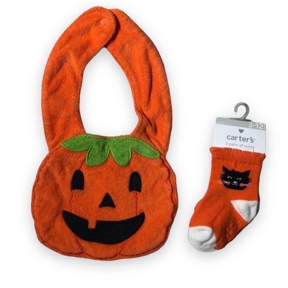 CARTER’S Halloween Jack-O-Lantern Pumpkin Bib & New Socks 3 6 9 12 months